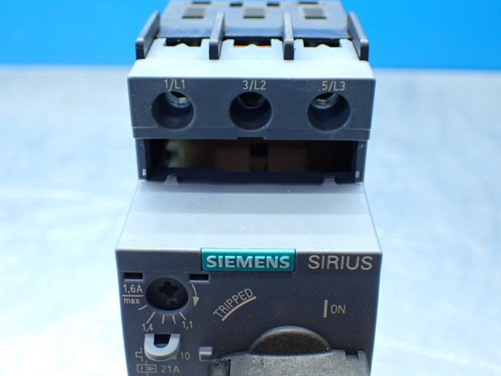 SIEMENS COMBINATION STARTER 3RA21101AA151BB4