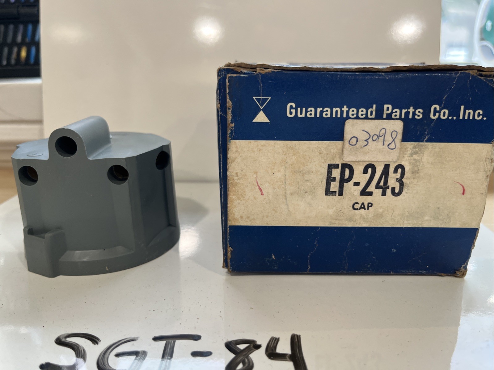 Guaranteed Parts Distributor Cap EP243