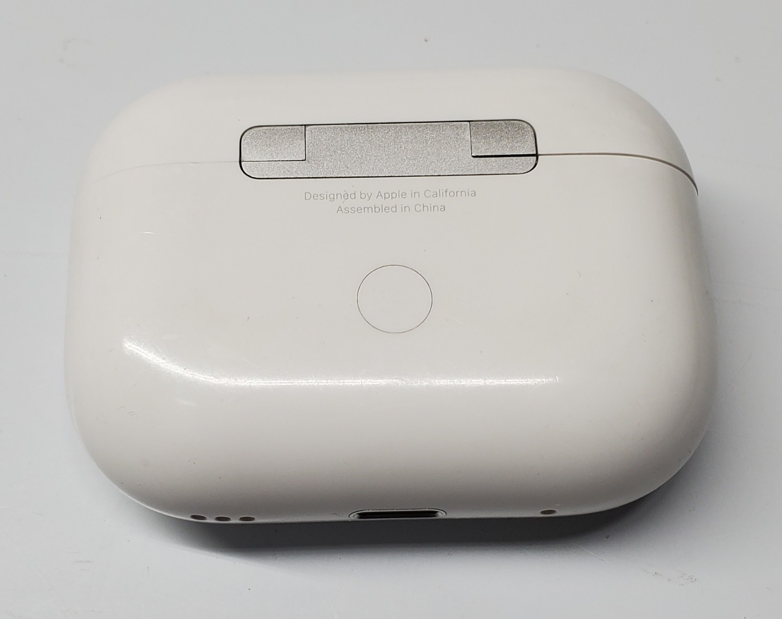 AirPods Pro (2nd Generation) Charging Case Replacement ONLY A2700 ENGRAVED