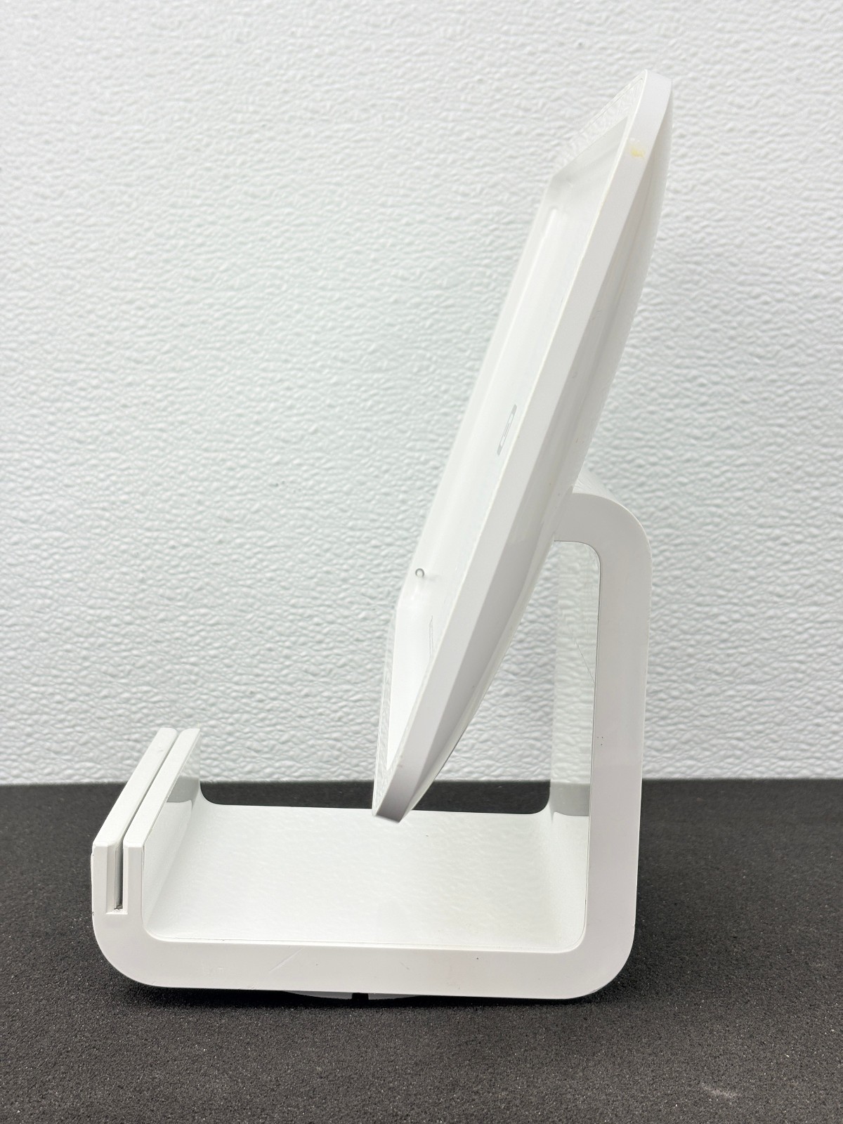 Pre Owned | Square S089 POS Terminal Countertop Dock Only - White for 9.7" IPAD
