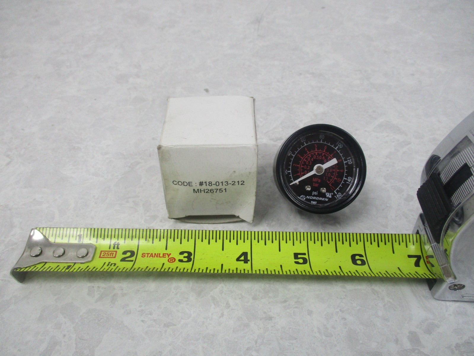 NORGREN 18-013-212 PRESSURE GAUGE, 0-160 PSI, AB0037