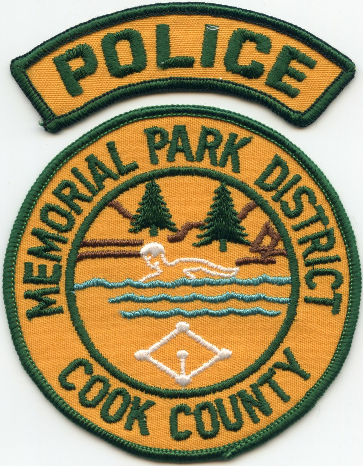 COOK COUNTY ILLINOIS MEMORIAL PARK DISTRICT Park Police POLICE PATCH