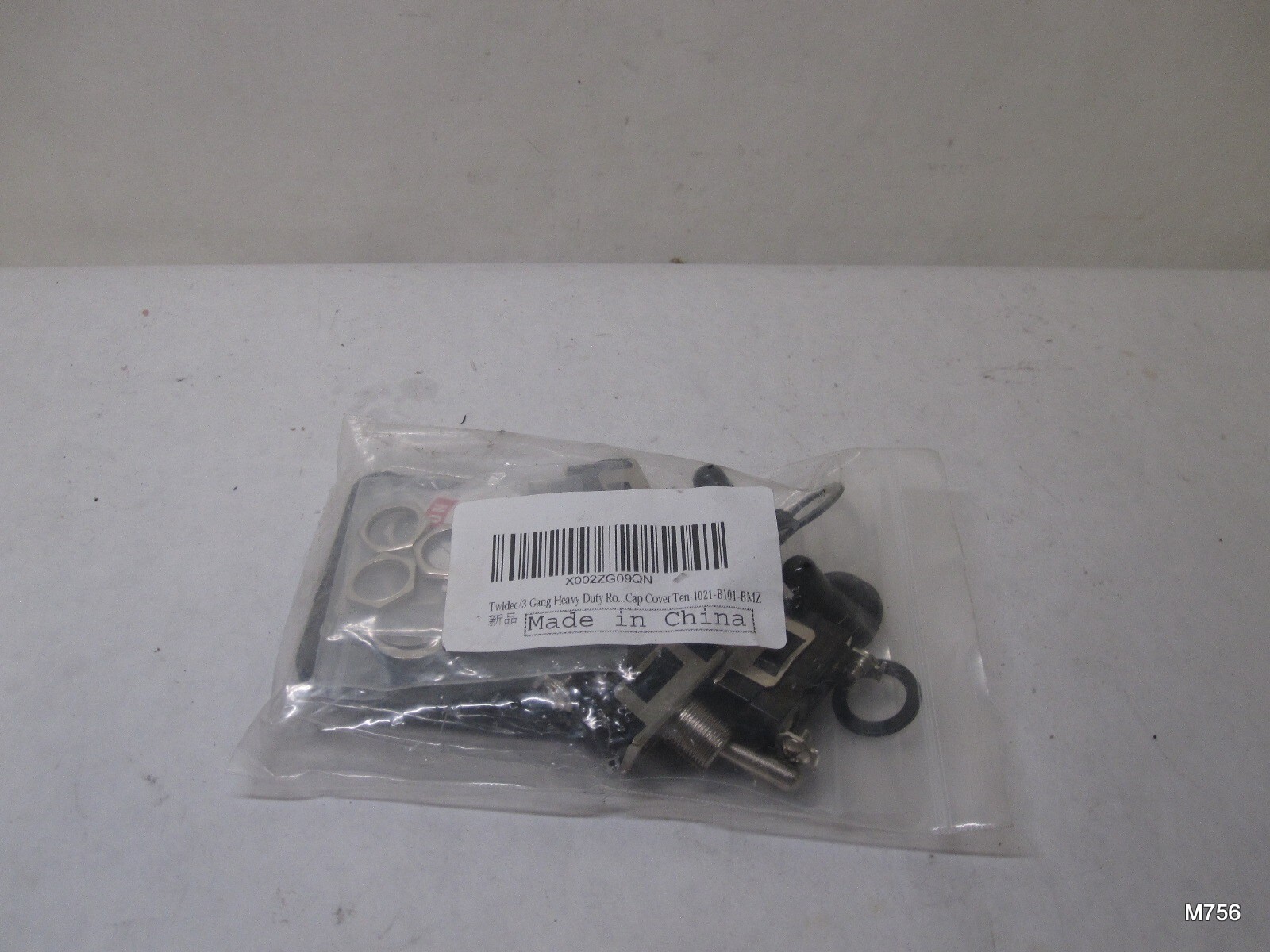 Twidec Heavy Duty 3 Gang Rocker Toggle Switch Kit 20A 125V TEN-1021-B101-BMZ
