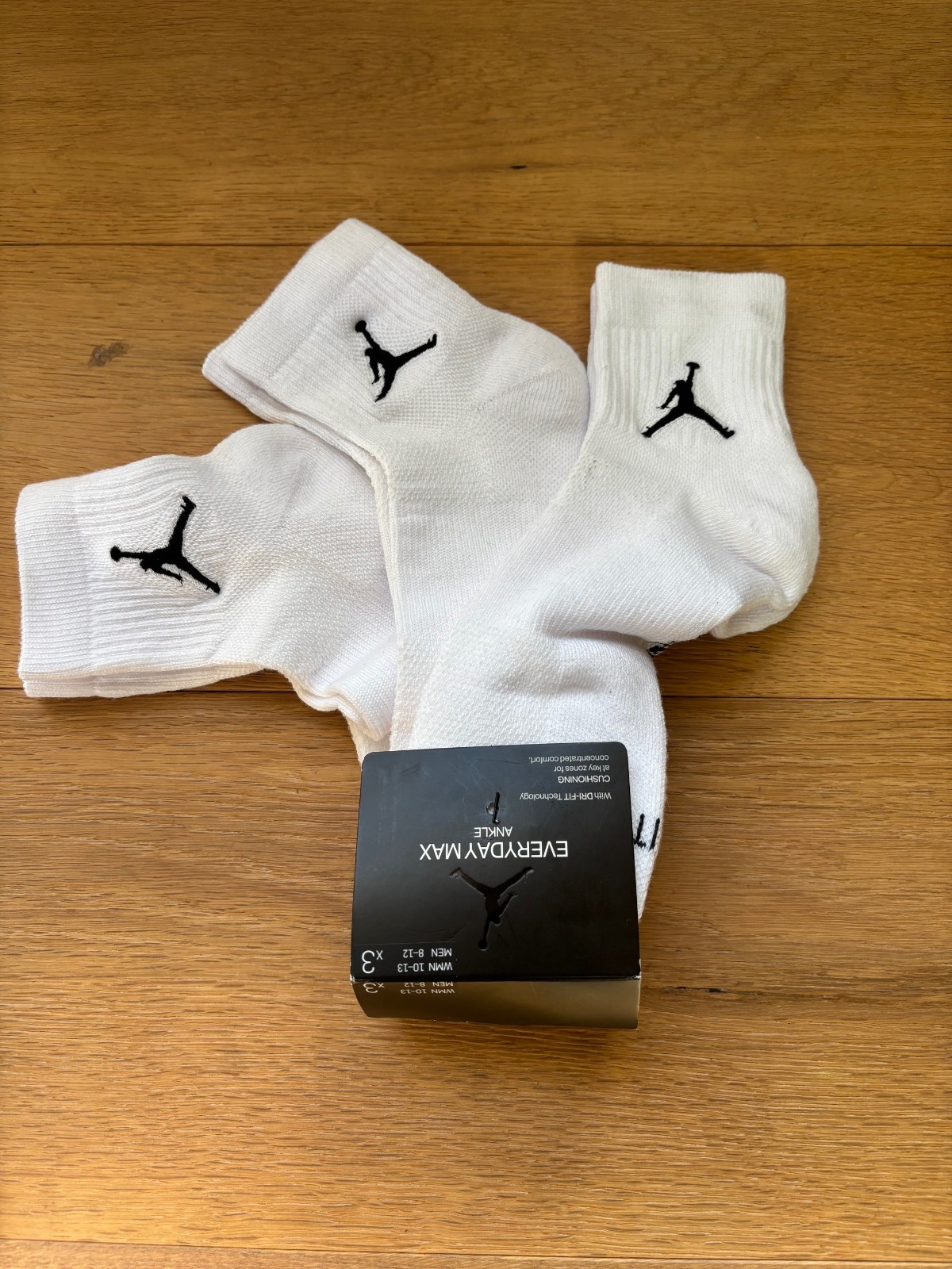 Nike Jordan EVERYDAY MAX ANKLE Men Socks White  3 pairs -  Large