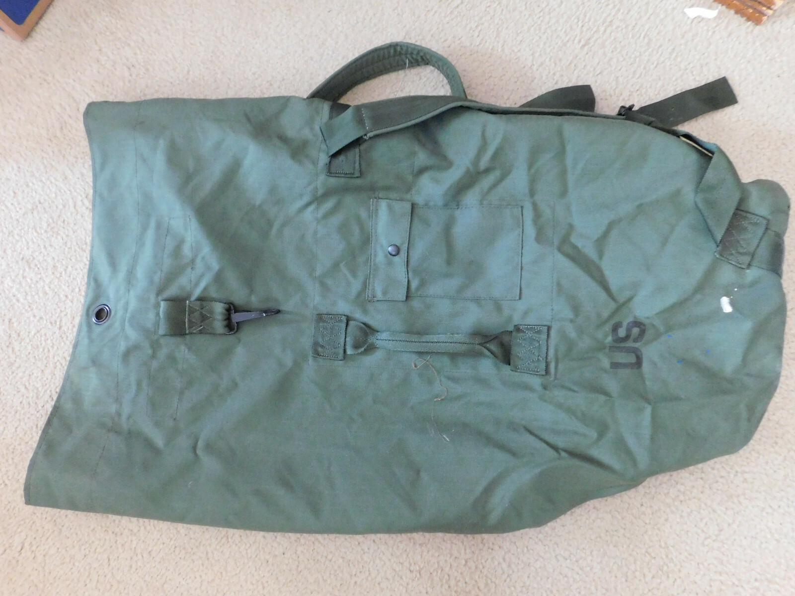 US ARMY NYLON HEAVY DUTY DUFFEL BAG