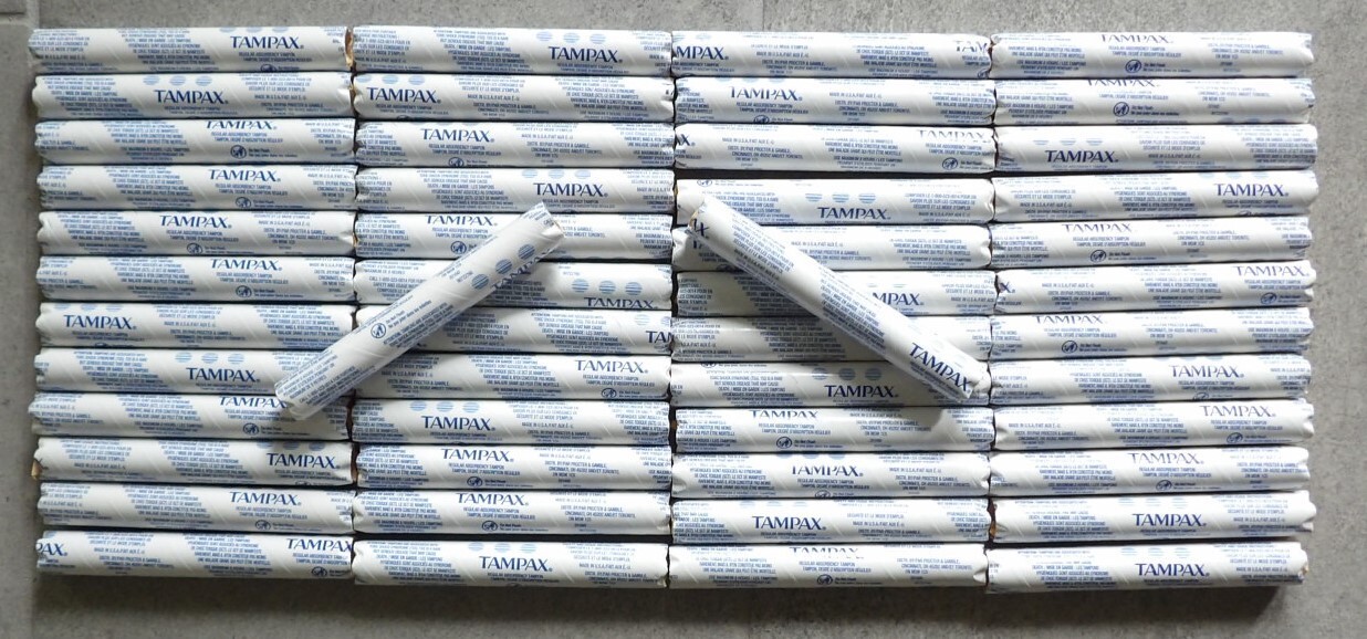 50 Tampax Tampons Regular Absorbency Individually Wrapped Sealed Daily On-The-Go