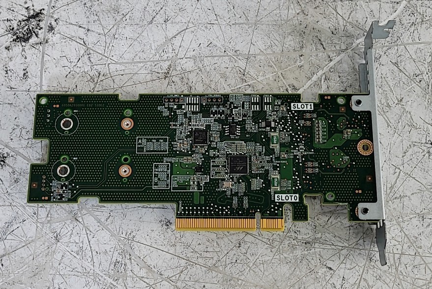DELL UCSA-1001 0M7W47 Controller Card PCIe