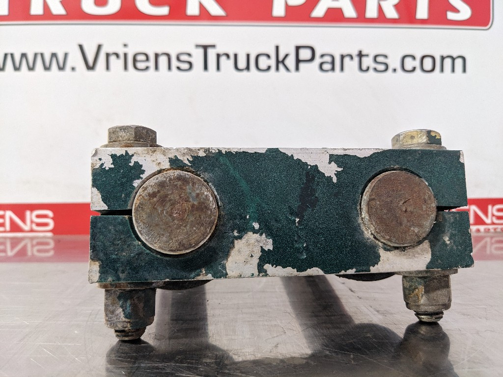 PETERBILT PETERBILT SHACKLE-FRONT SPRING 02-01783