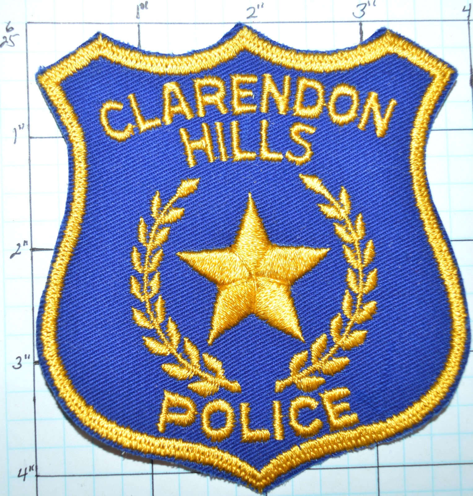 ILLINOIS, CLARENDON HILLS VINTAGE POLICE DEPT PATCH