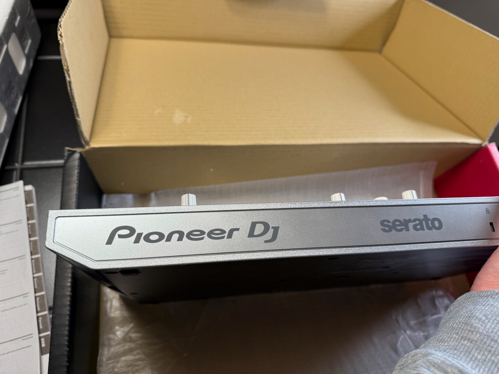 Pioneer DJ DDJ-SB3-S Silver DJ Controller for Serato DJ Lite Open Box