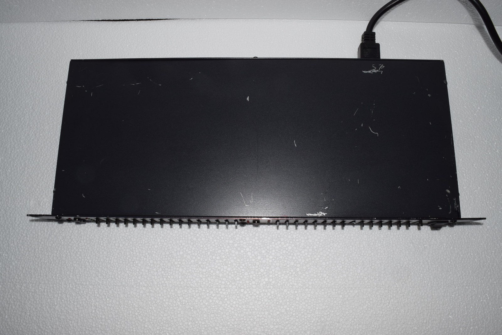 Peavey Q2151 2x15 Band Graphic Equalizer - Working