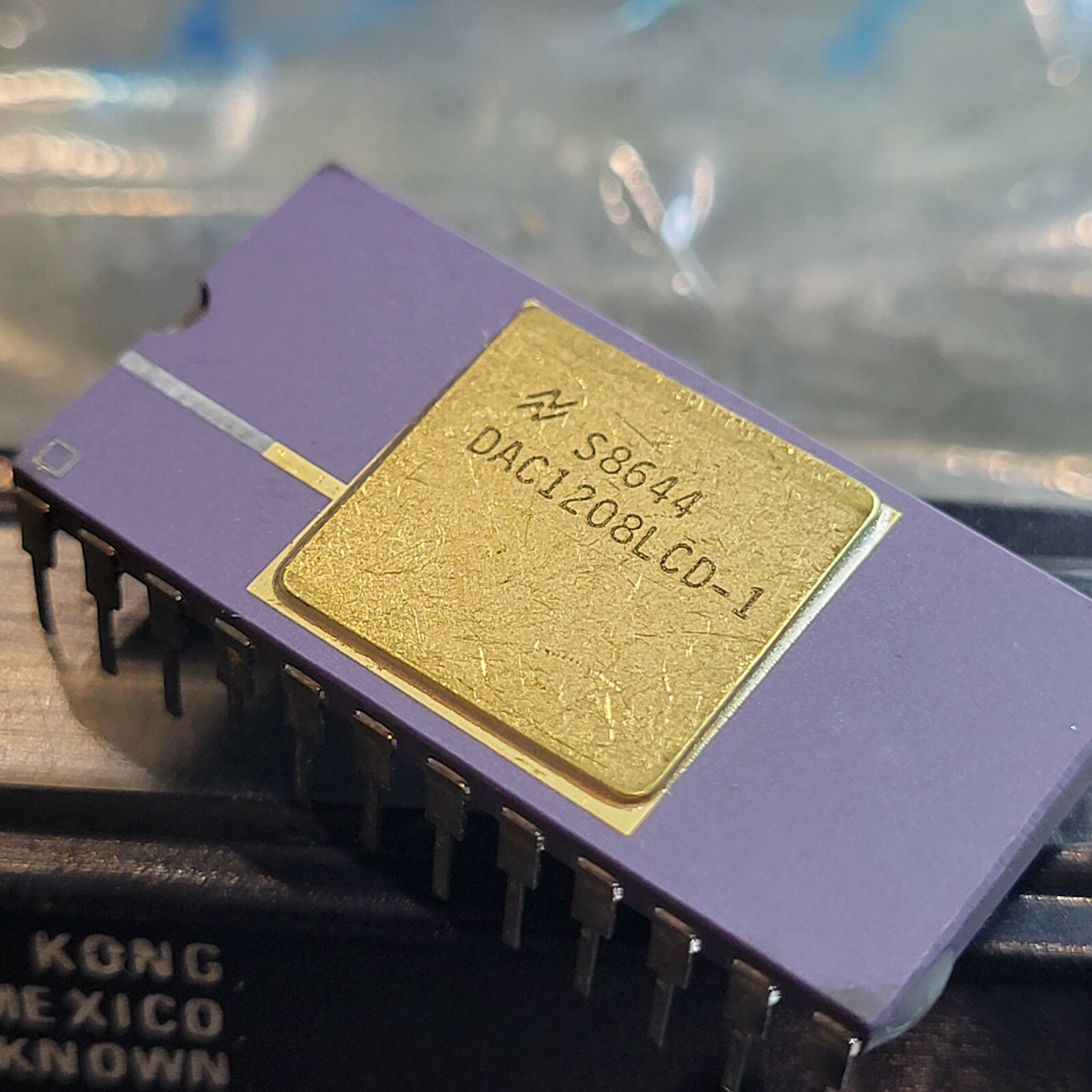 National DAC1208LCD-1 GOLD 12-Bit uP-Compatible Double-Buffered DAC RARE NEW $29