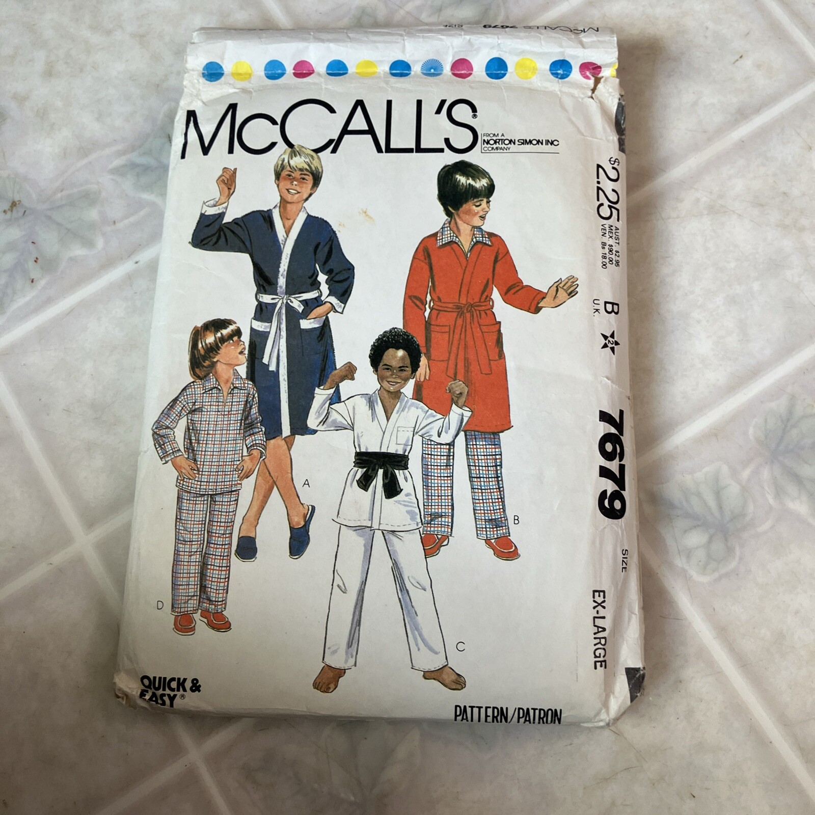 7679 McCalls Sewing Pattern Boys Robe Jacket Pajamas Quick Easy OOP XL Uncut