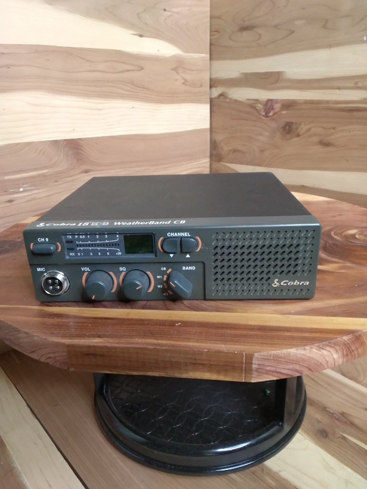 Cobra 18 Ultra Weatherband C.B Radio  40 Channel 10 NOOA weather Channel