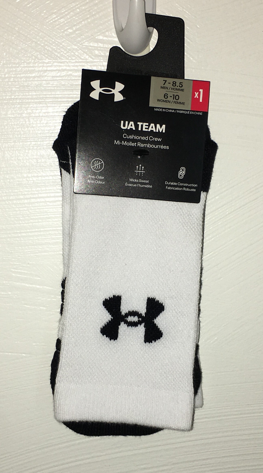 Men’s Under Armour UA Team Crew Socks Black White Size 7-8.5 New (1 Pair)