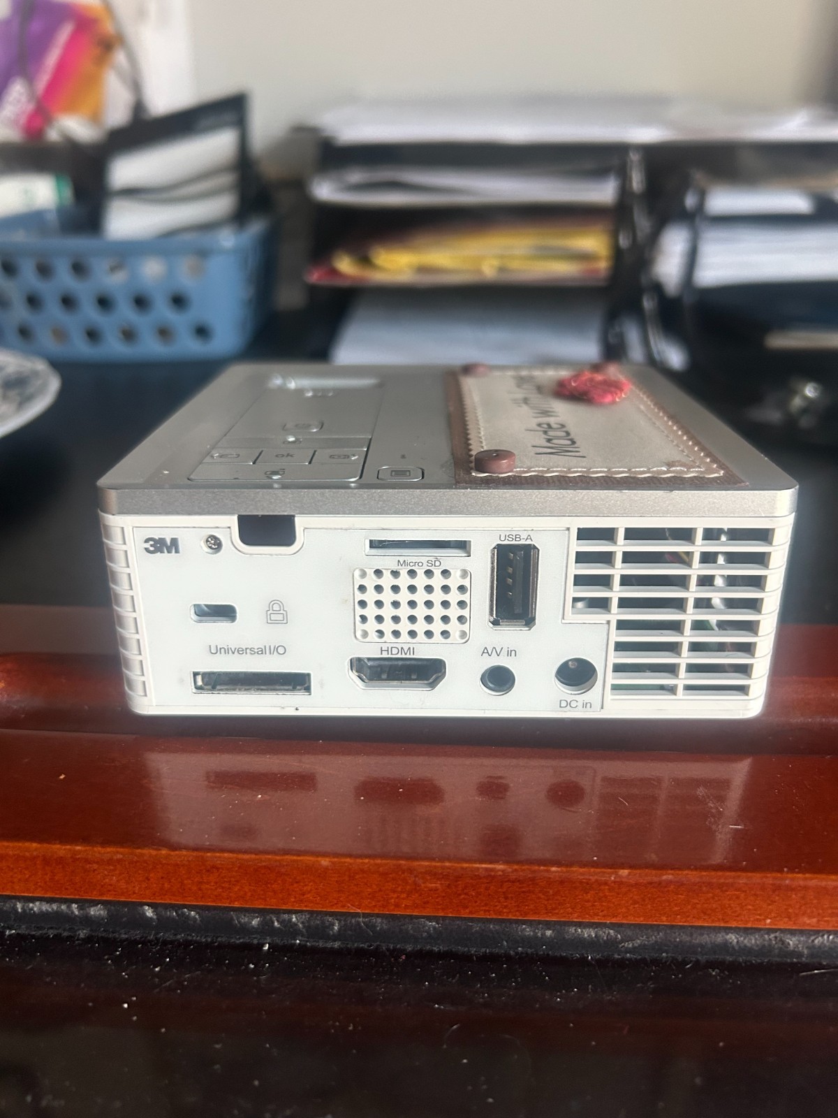 3M MP410 Mobile DLP LED Projector