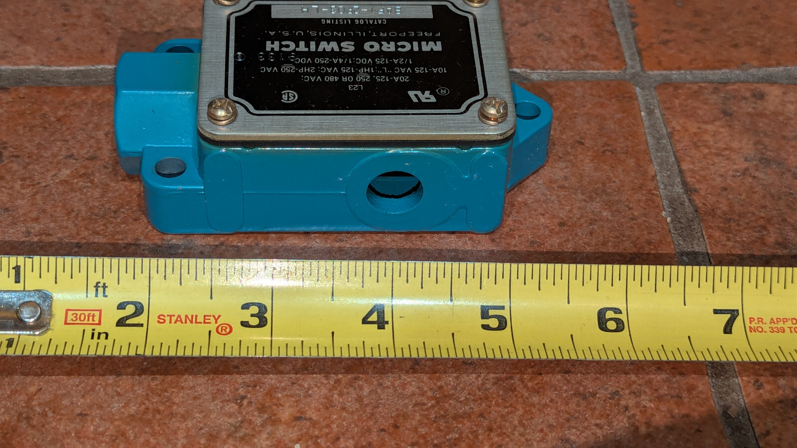 Honeywell Microswitch BAF1-2RQ3-LH NIB
