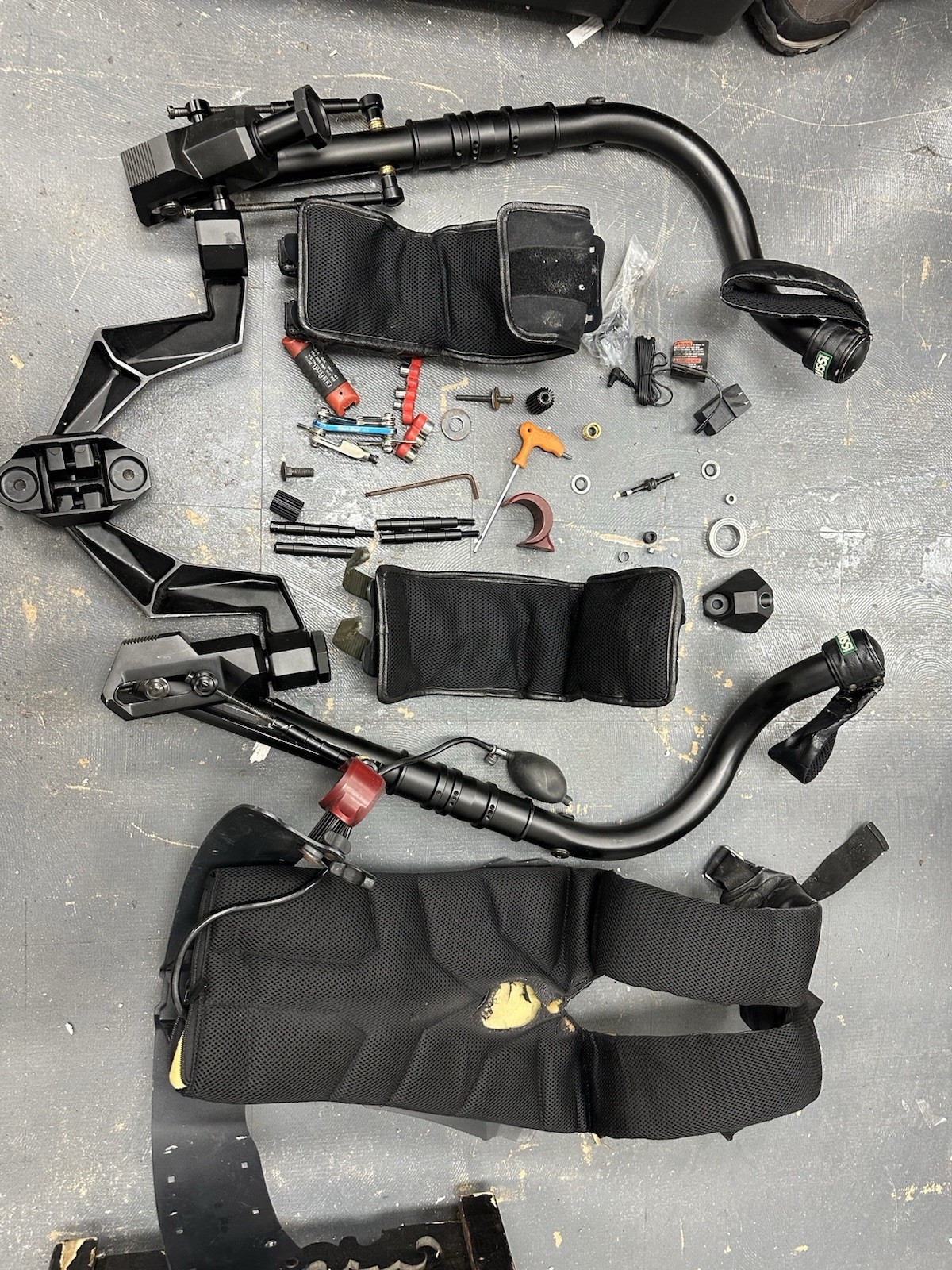 Exhauss Exoskeleton AS_IS MISSING PARTS NO RETURN