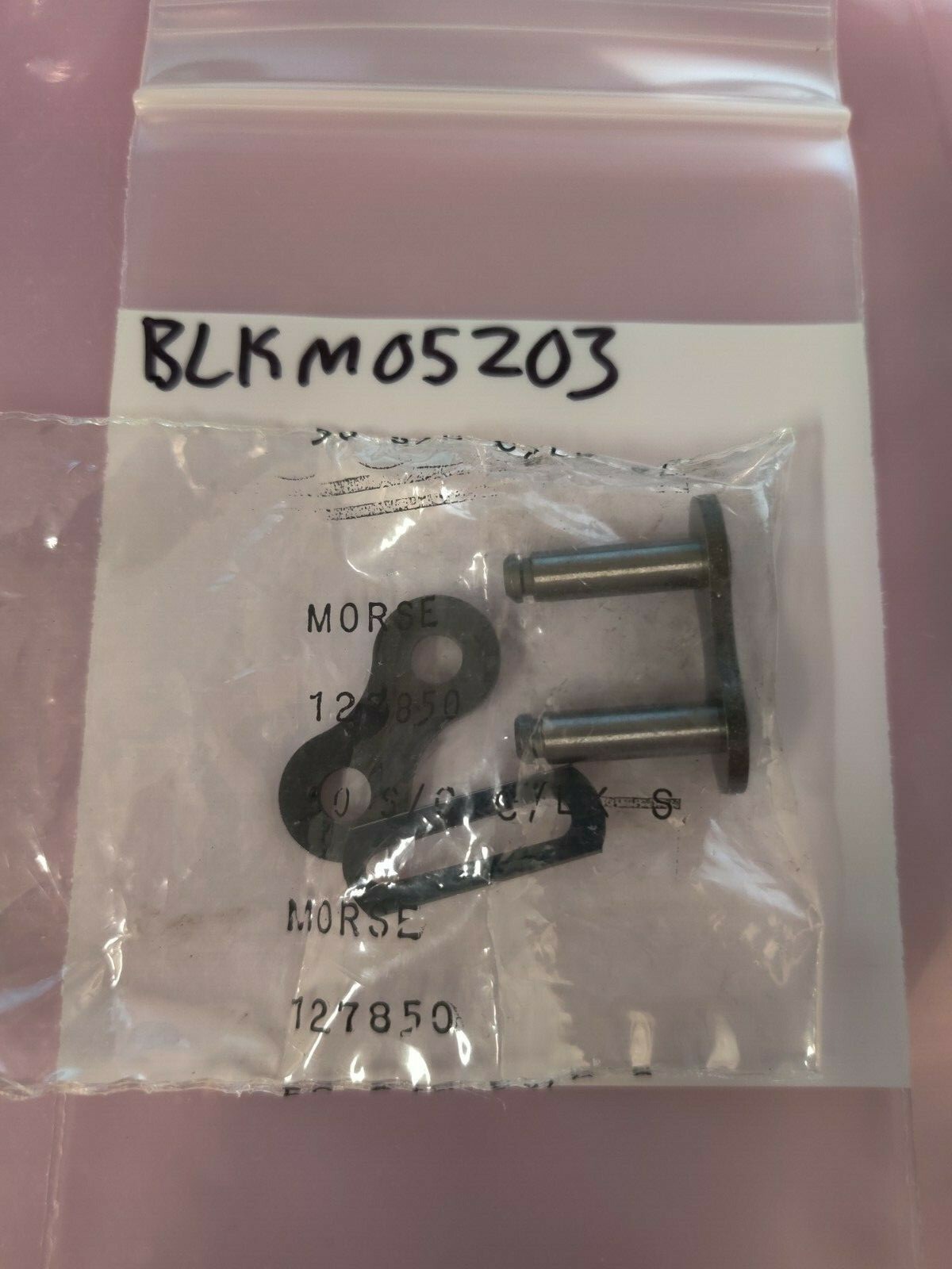 Universal Instruments Link, Chain Connecting, #50 BLKM05203