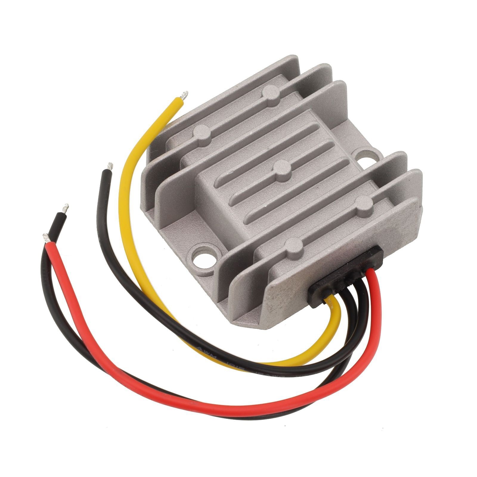 DC Voltage Converter with Overload Protection Suitable for Various Uses
