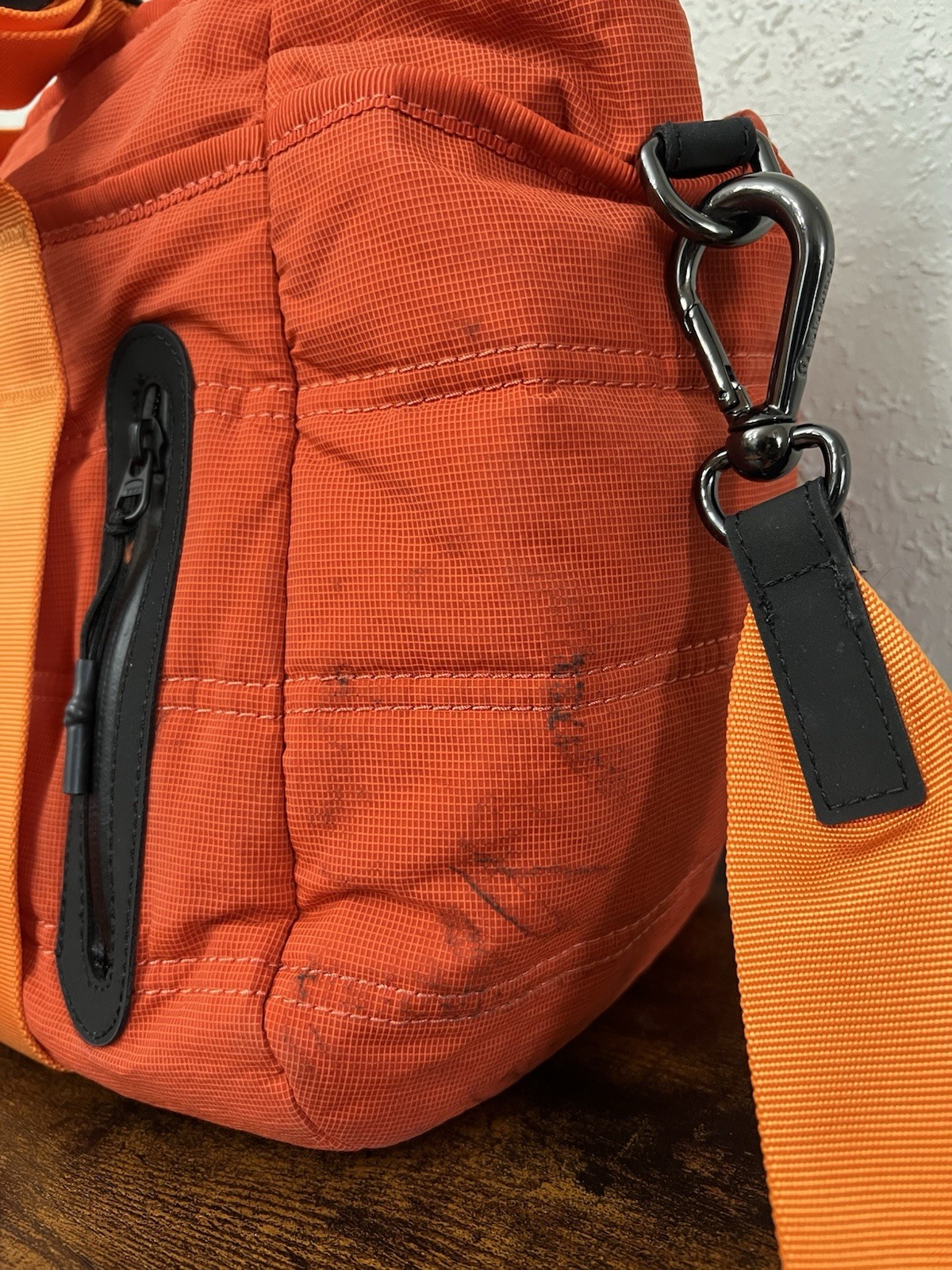 Lululemon Dash All Day Duffel Brick Orange Crossbody Strap Yoga Gym Travel