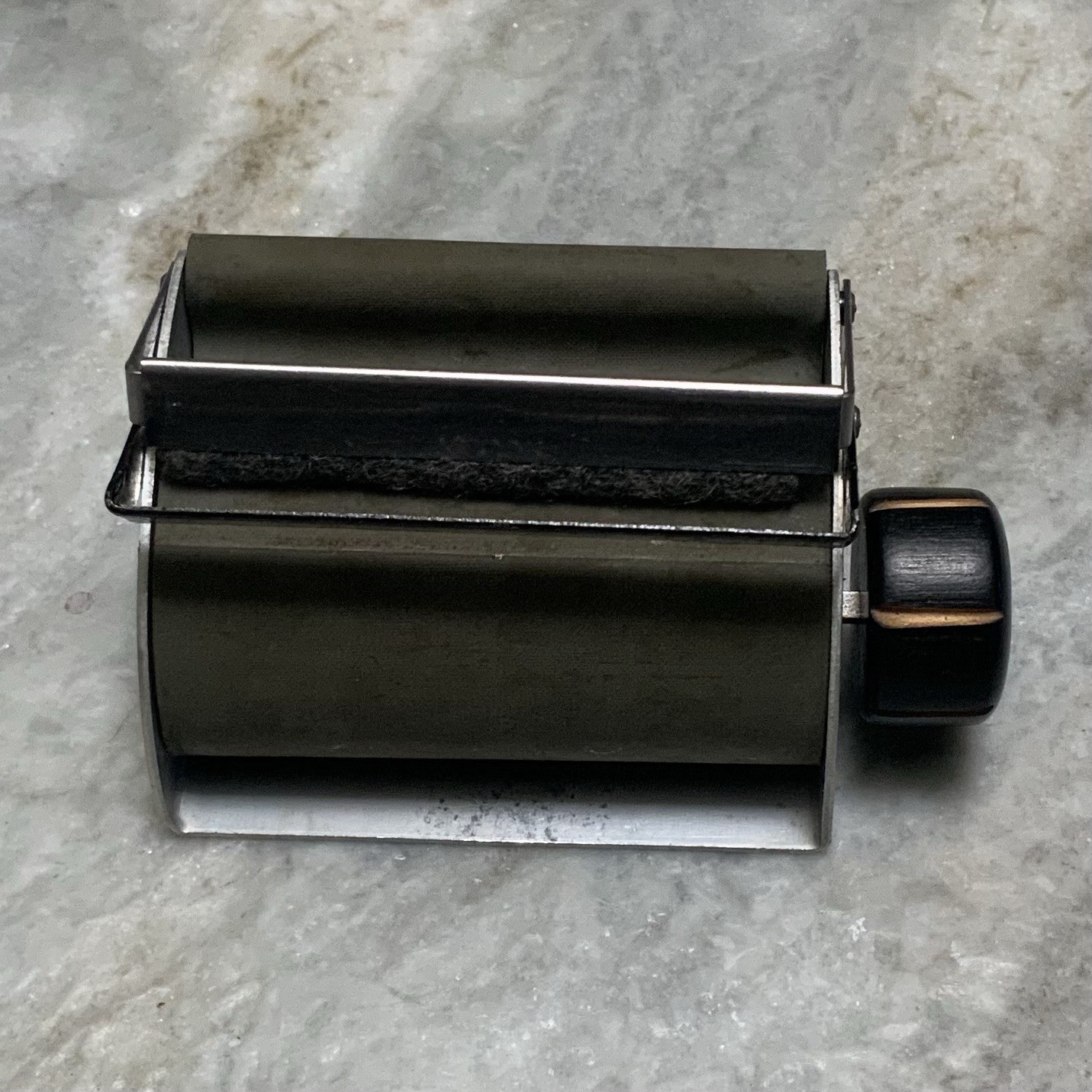 VINTAGE 1940s BETTA CIGARETTE ROLLER-AKRON OHIO