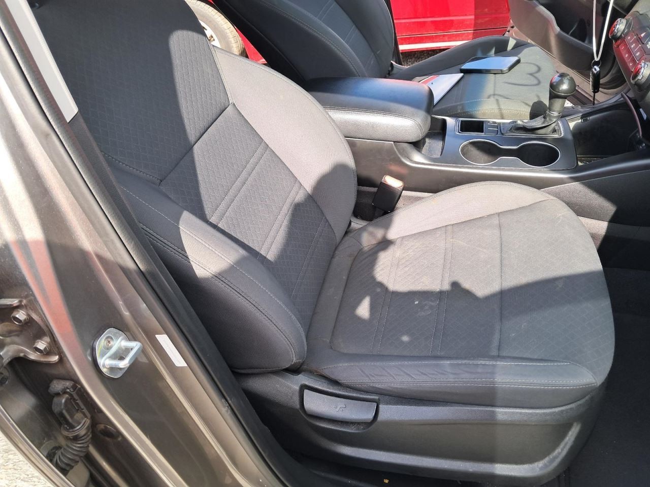 SORENTO 2017 Glove Box 4773773