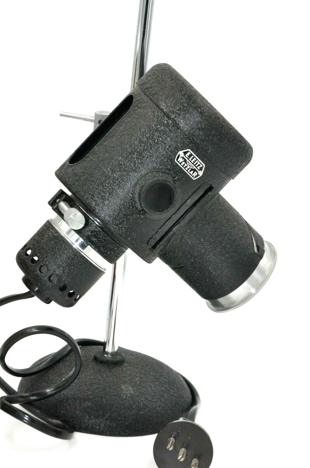 LEITZ TABLETOP ILLUMINATOR "MINT". ANTIQUE