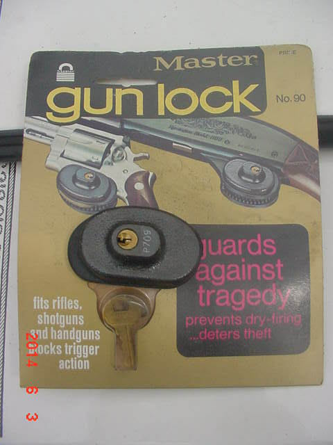 NEW NOS Master 90 Gun Lock Rifle Shotgun Handgun Trigger Lock Vintage Packaging