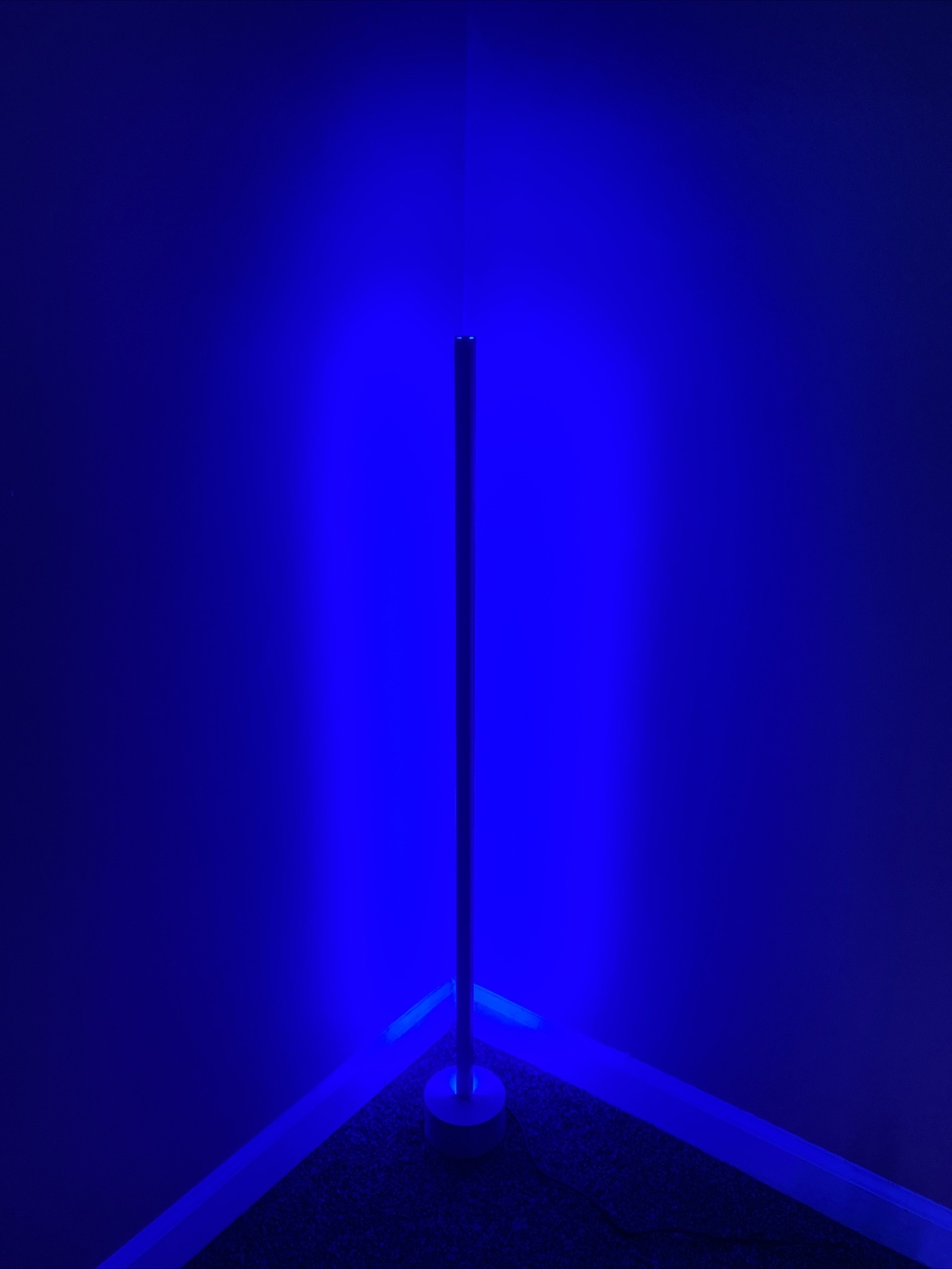 led corner floor lamp