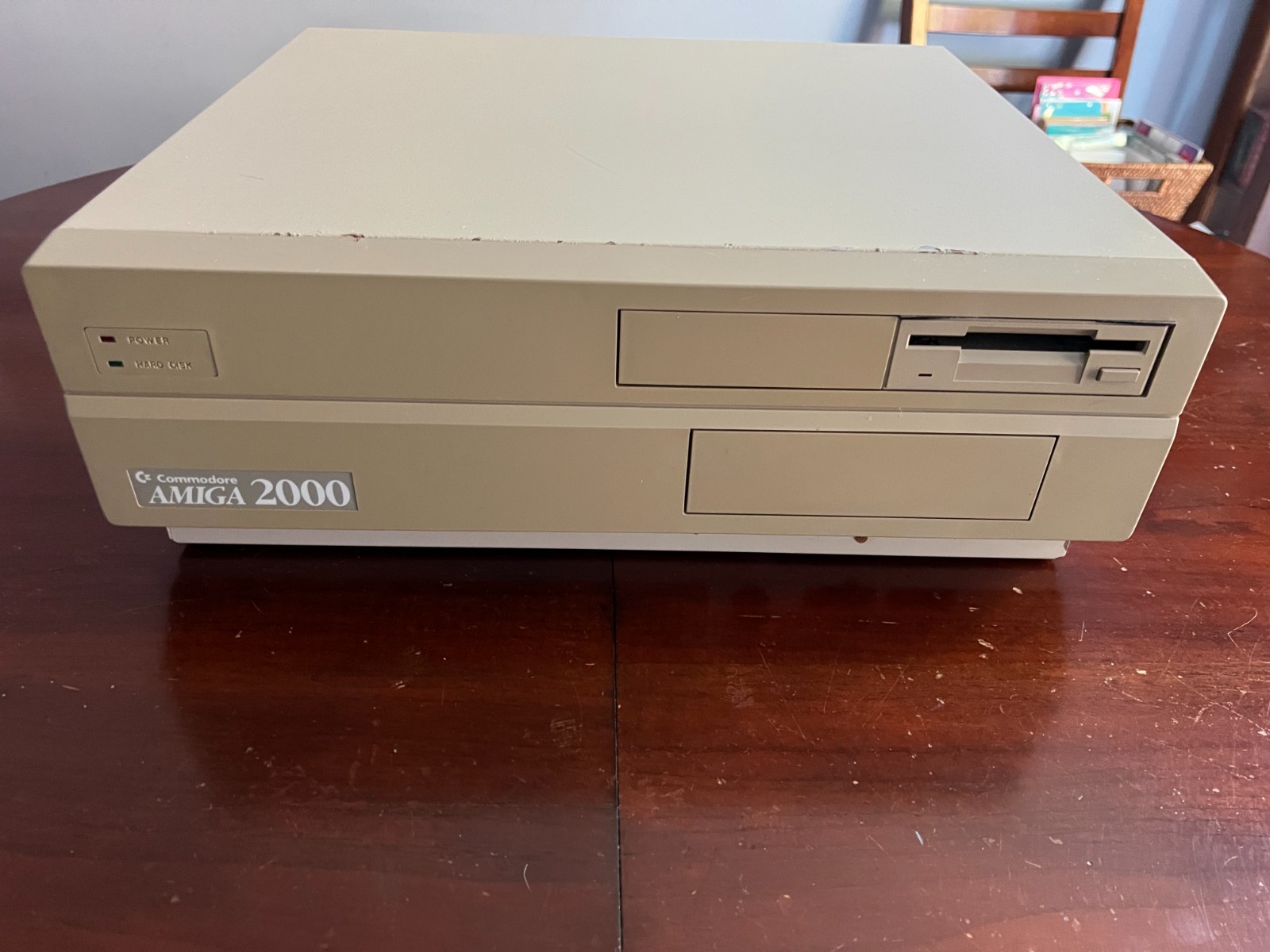 commodore amiga 2000 computer