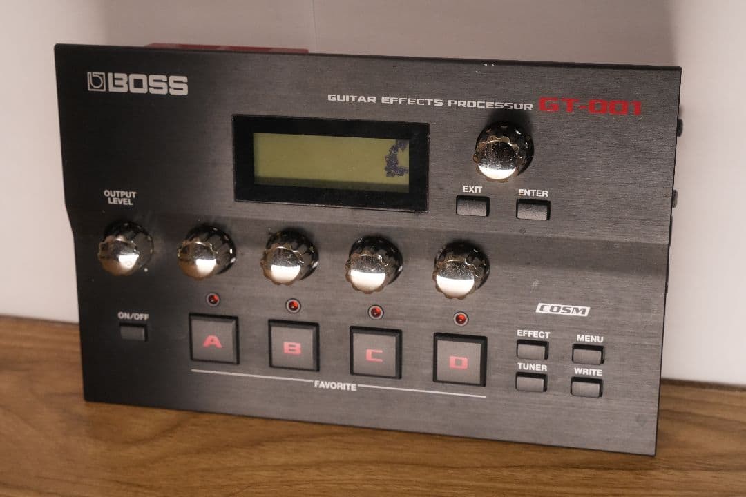 Boss GT-001 Multi-Effects Guitar Effect Pedal from Japan