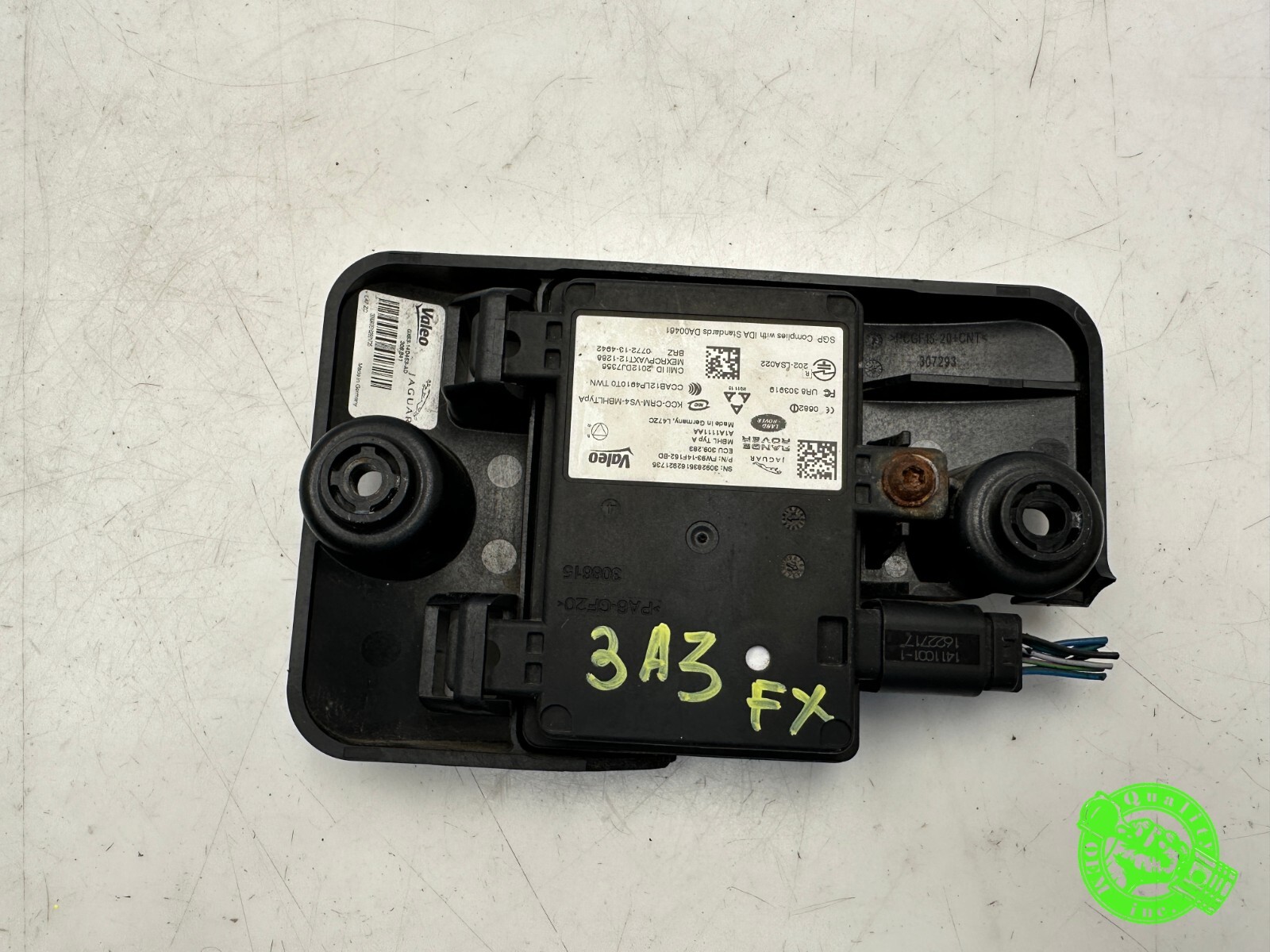 2017-2020 JAGUAR XE XF F-PACE REAR LEFT / RIGHT BLIND SPOT SENSOR CONTROL MODULE