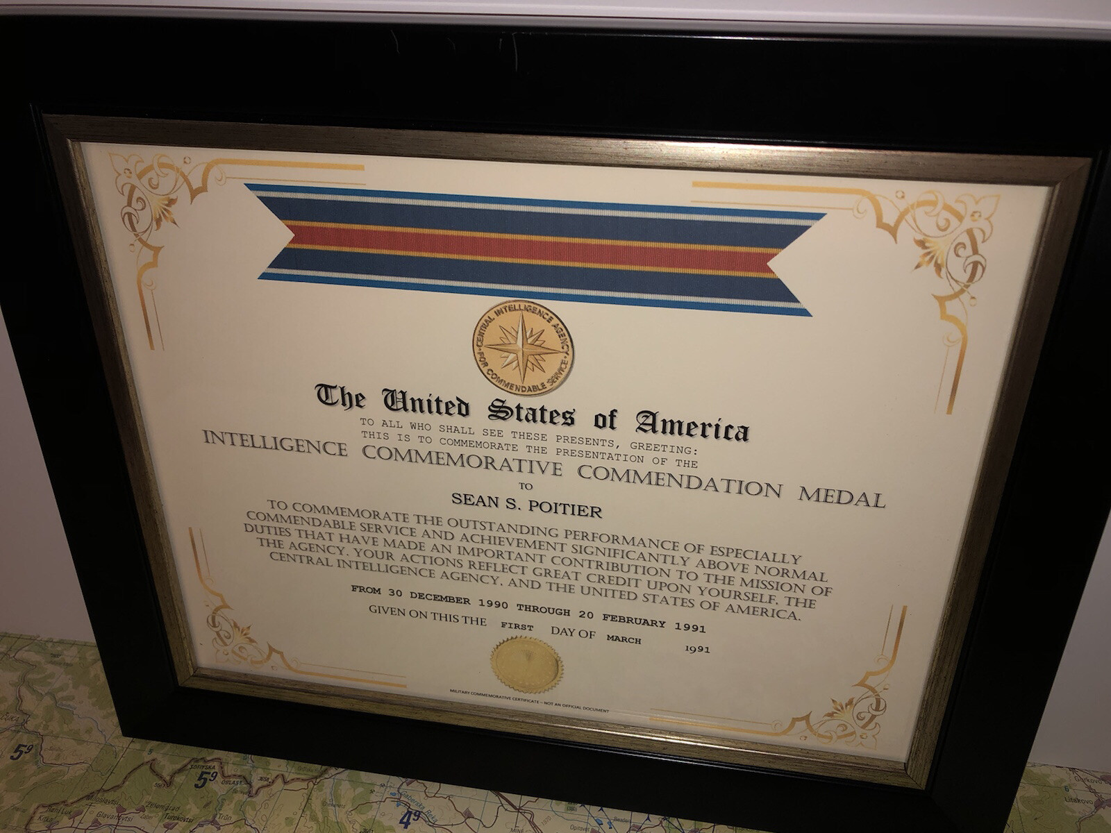 CIA - INTELLIGENCE COMMENDATION COMMEMORATIVE MEDAL CERTIFICATE Type-1