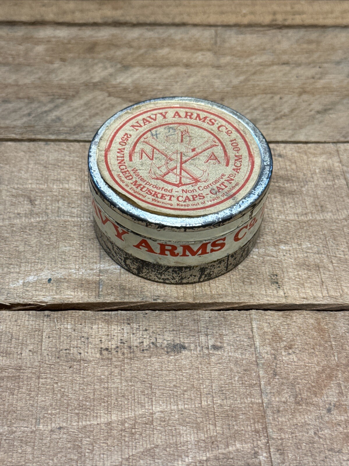 Vintage Navy Arms Winged Musket Caps Tin Empty Can Nice Shape Made In England
