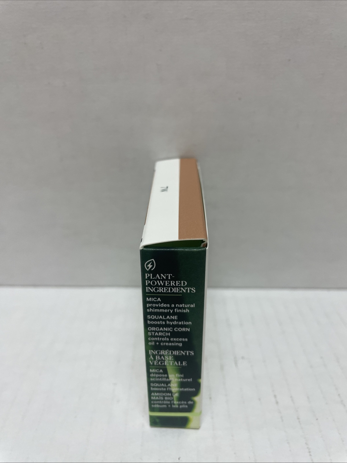 Well People Bio Powder Foundation - 7W
