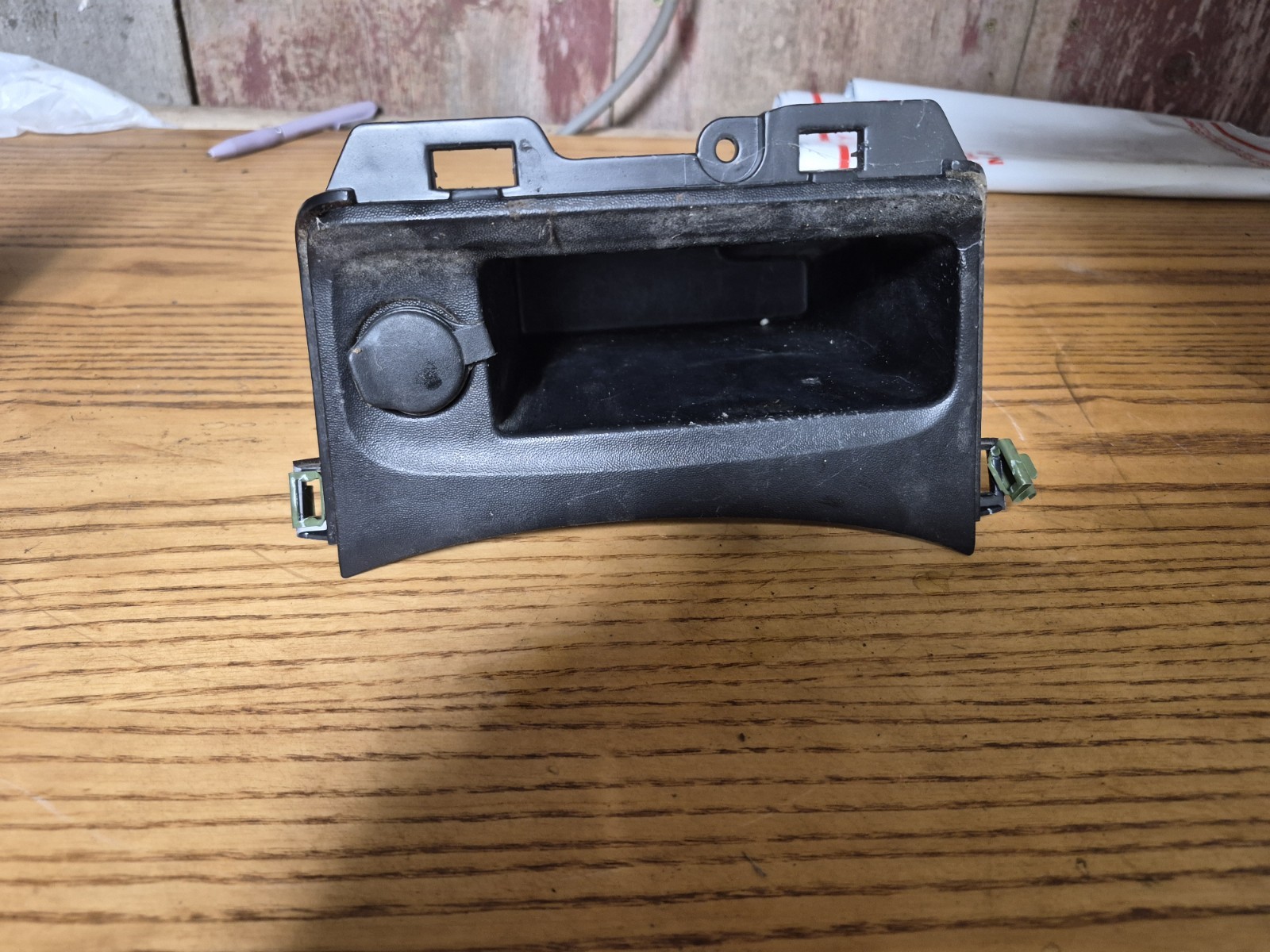 1998 FORD ESCORT 12V CHARGER CIGARETTE OUTLET CUBBY OEM 1999 2000 2001 2002