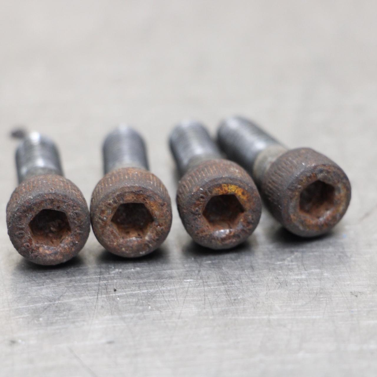 03-04 Suzuki GSXR 1000 Exhaust Header Nuts Bolts
