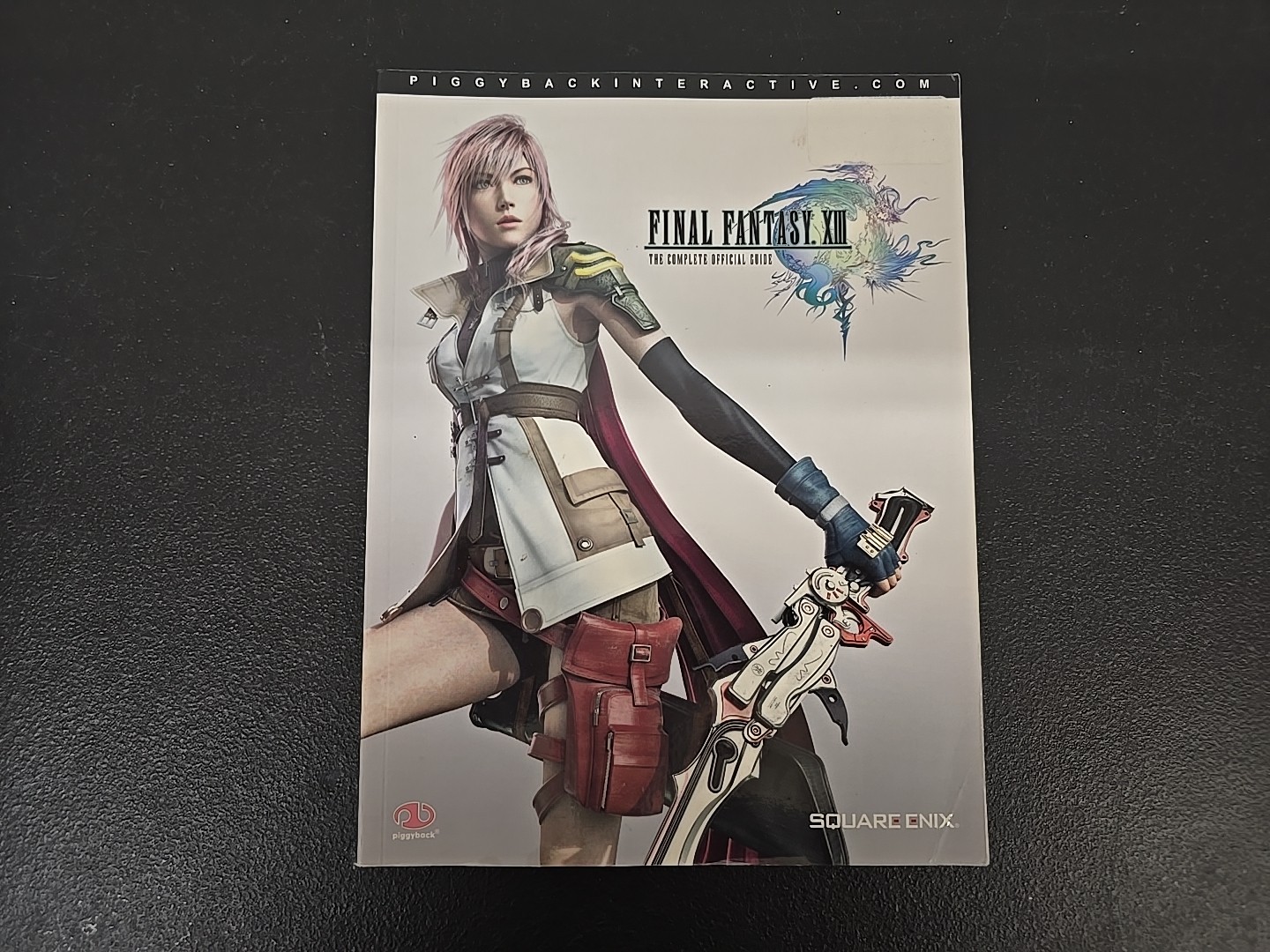 Final Fantasy XIII Strategy Guide Piggyback  The Complete Official Guide BN 43