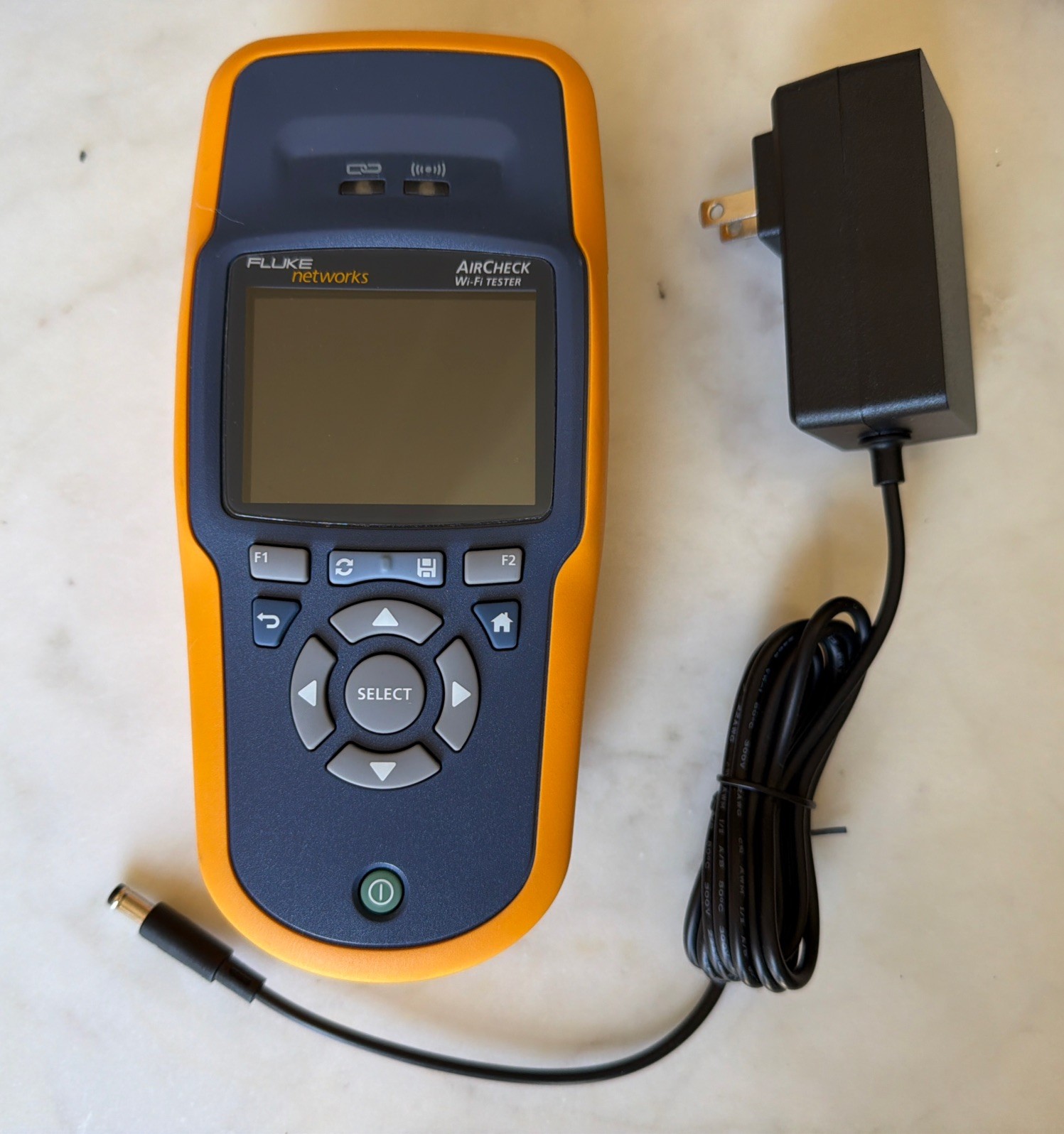 Fluke Networks AirCheck Wi-Fi Tester 802.11a/b/g/n Handheld 2.4 5GHz Analyzer