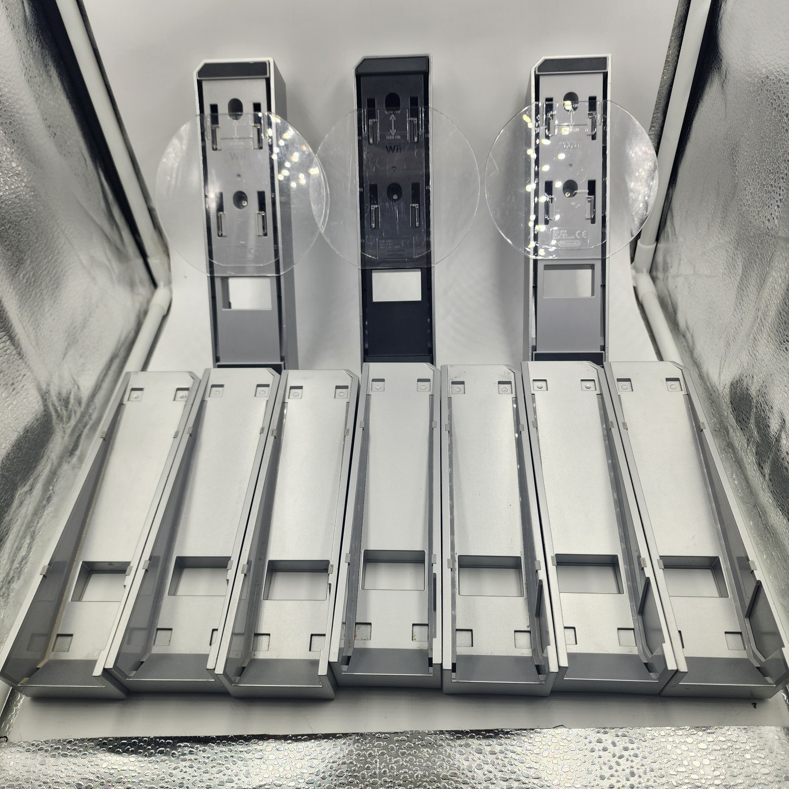 Lot of 10 Nintendo Wii Base Stand RVL-017 & (3x) Clear Base RVL-019