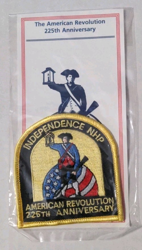 American Revolution 225th Anniversary Patch Independence NHP Philadelphia PA
