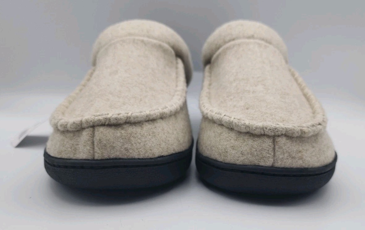 32 Degrees Men’s Medium Outmeal Indoor Outdoor Slippers