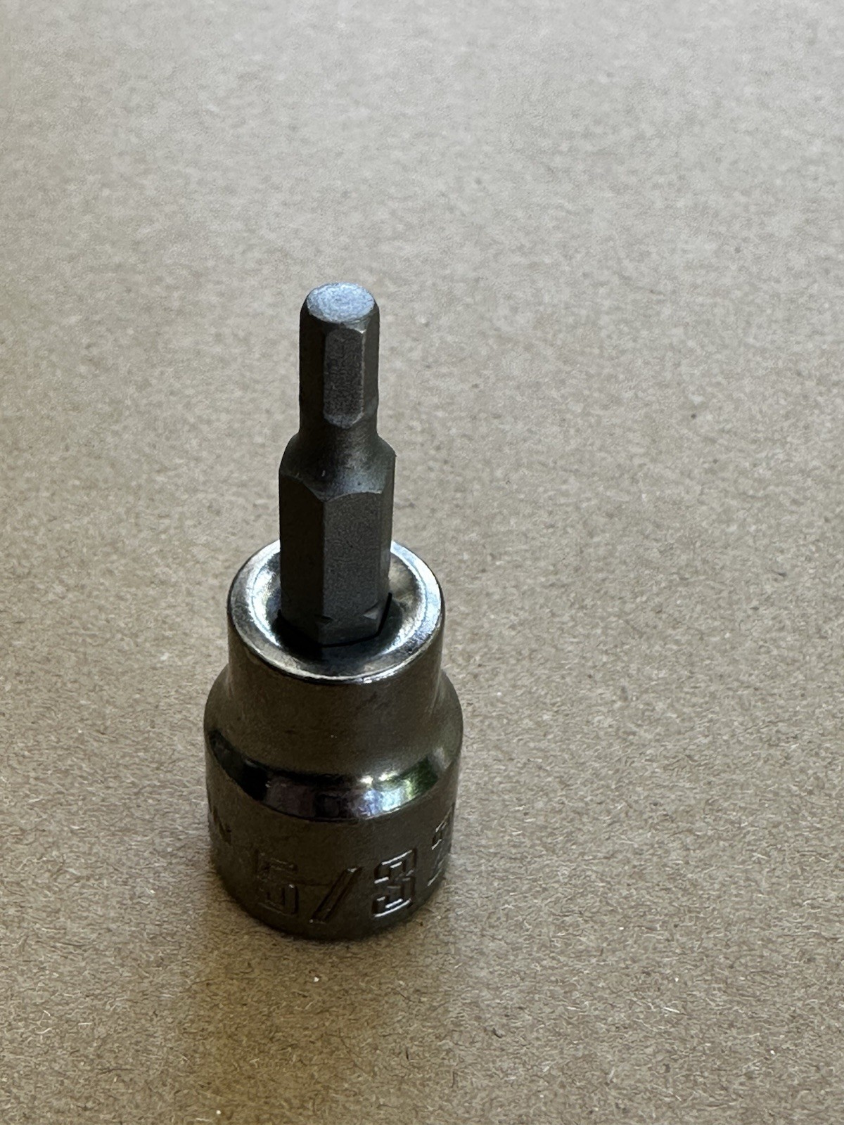 Craftsman  5/32" x 3/8" Dr Hex Bit Socket  CMMT 46669   0354