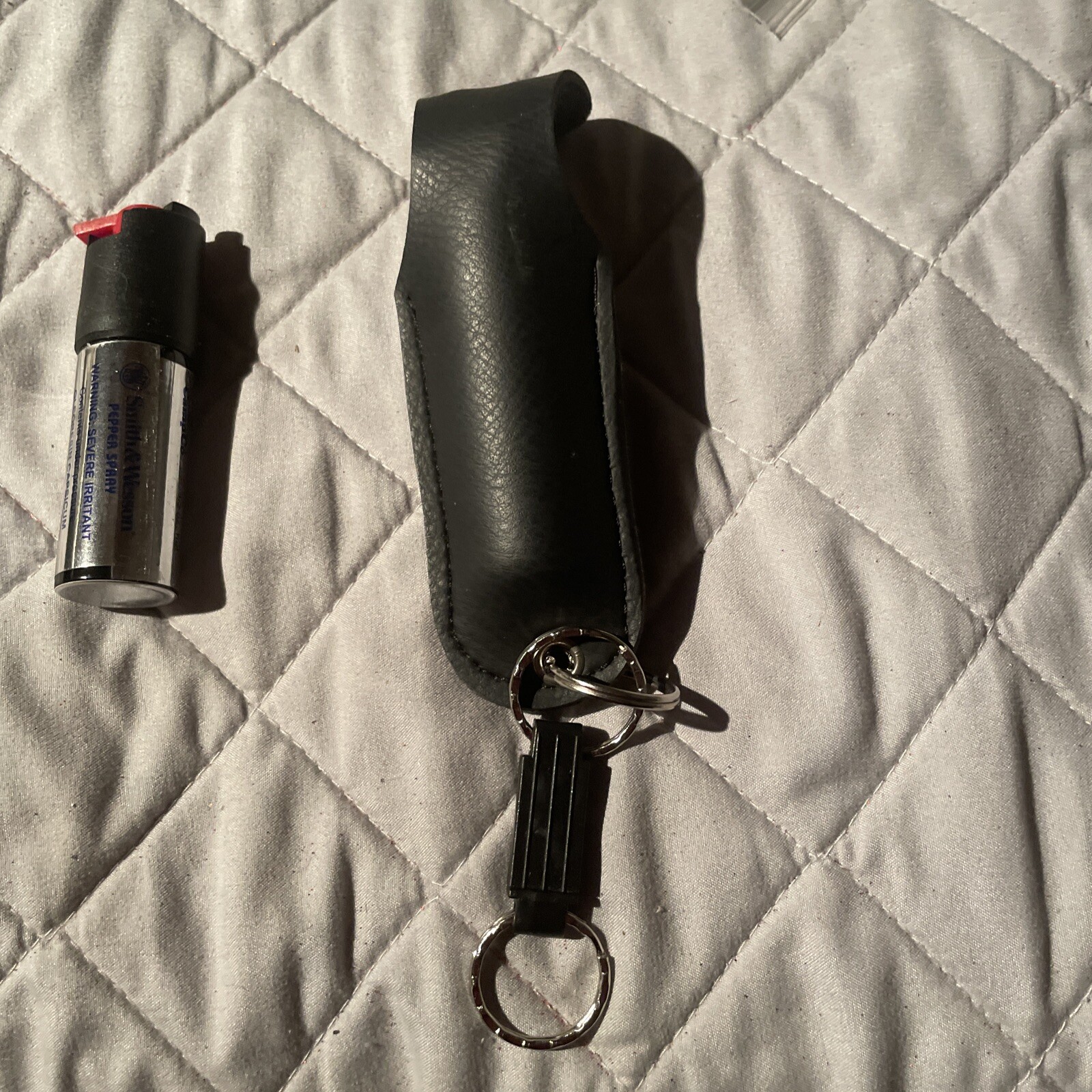 Smith & Wesson 3.62" Pepper Spray ORMD 0.5 oz Plus Key Chain Carrying Case.