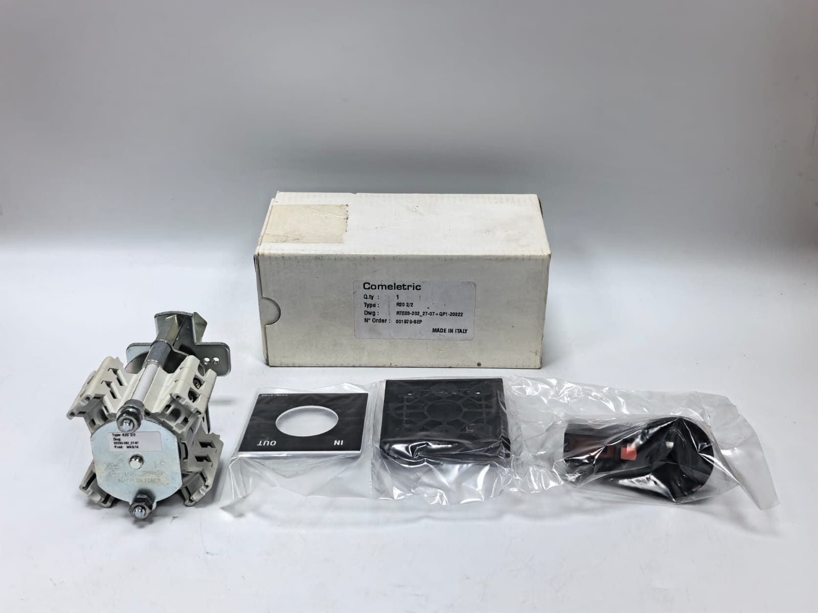 COMELETRIC R20 2/2 ROTARY SWITCH