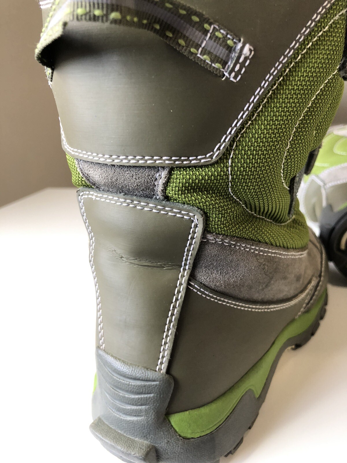Lands End YOUTH 4 Winter Snow Boot Insulated Rubber Sole 326957 Green Suede