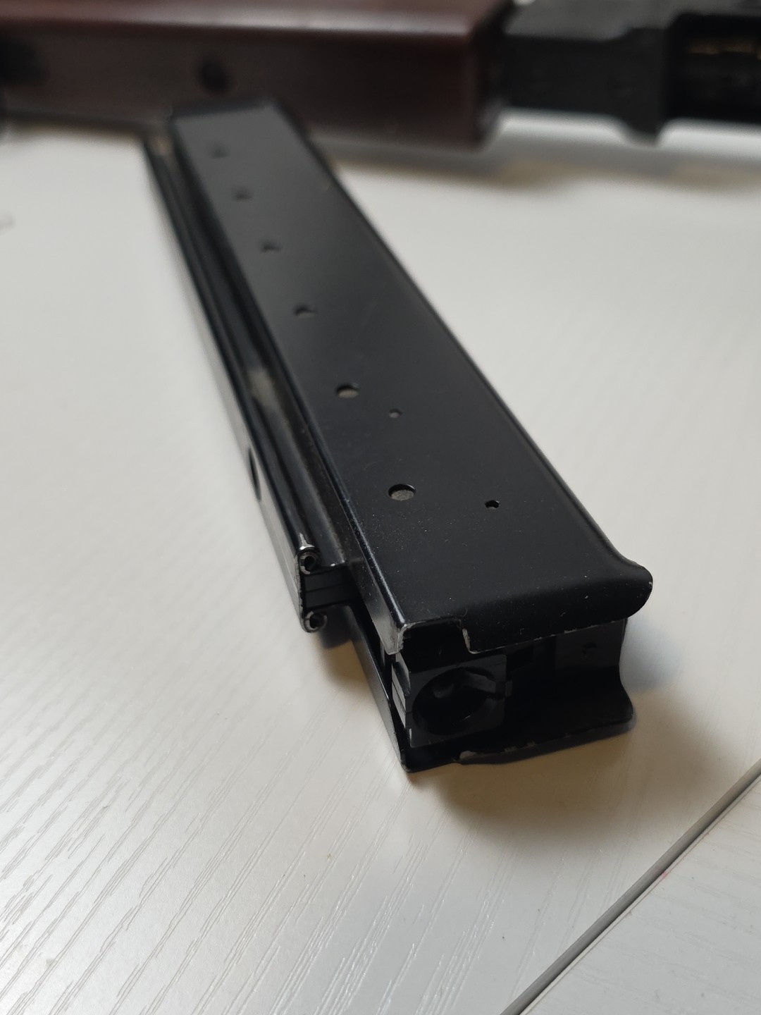 Tokyo Marui - Airsoft M1A1 Thompson Not Tested