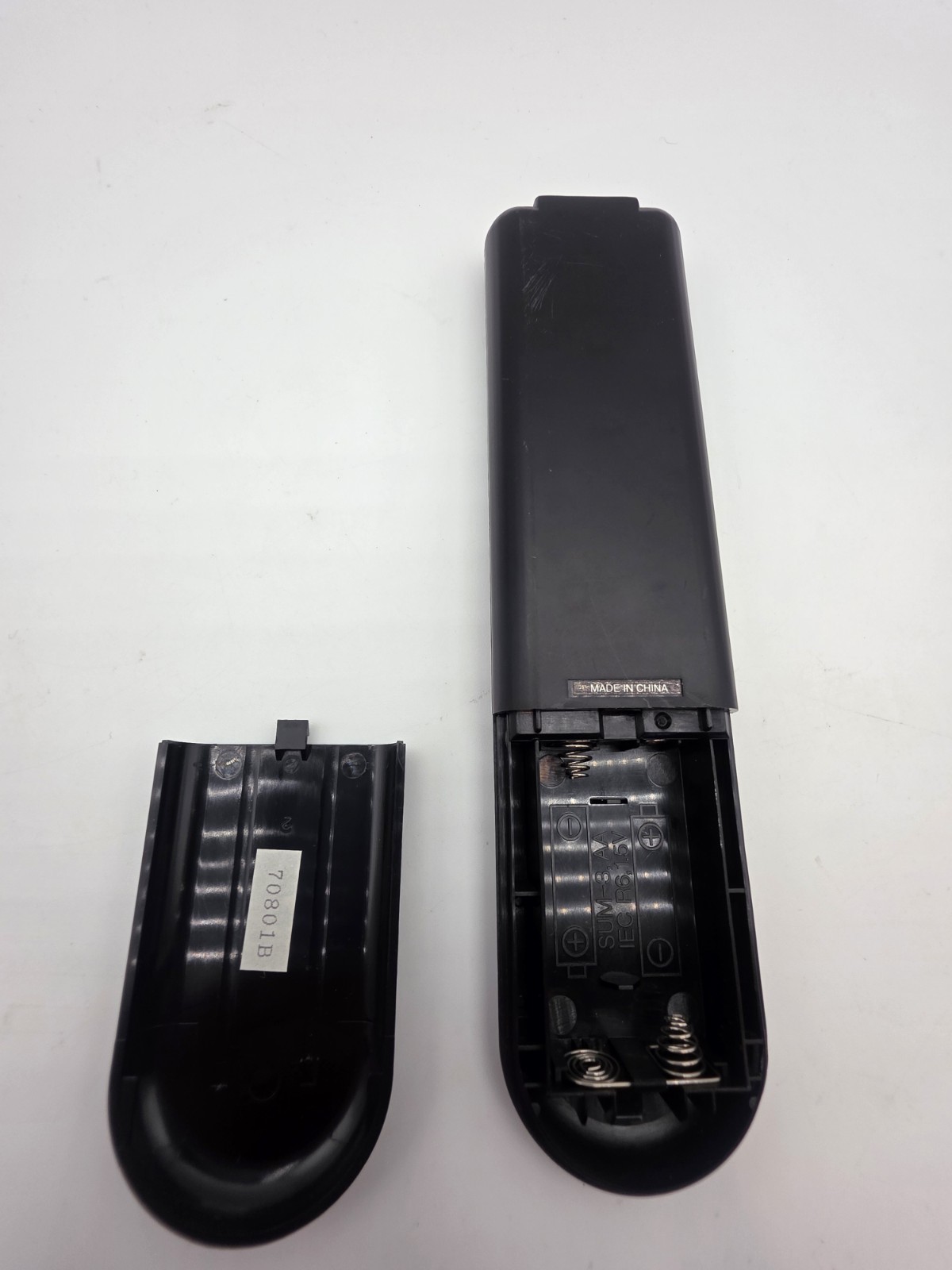 Magnavox 5 CD Changer/Player Remote Control 70801b - Untested