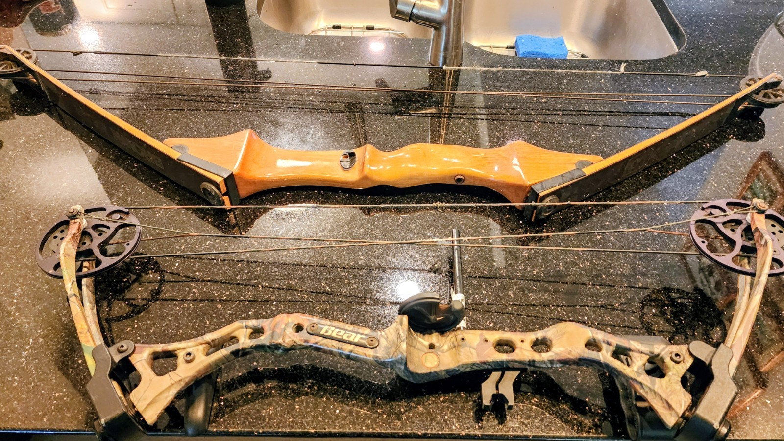 TWO BEAR COMPOUND BOWS FOR ONE MONEY ,MODEL BROWN BEAR & BEAR ARCHERY COMPOUND